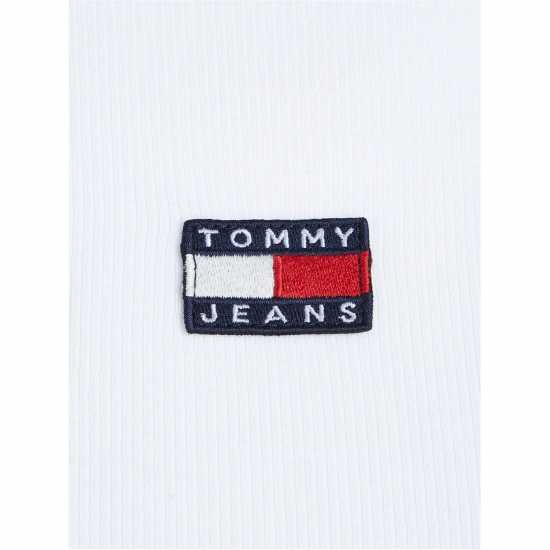 Тениска Tommy Jeans Extra Small Badge Ribbed T Shirt Бяло Holiday Essentials