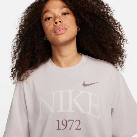 Nike Sportswear Women's T-Shirt Платина Виолетова Дамски тениски с яка