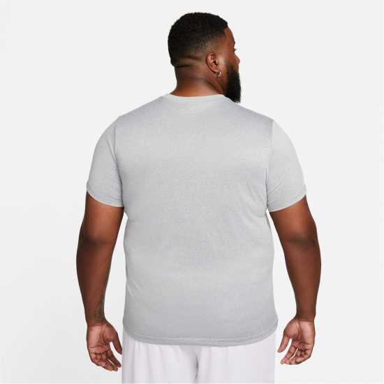 Nike Dri-FIT Legend Men's Fitness T-Shirt Сиво/Сребро Мъжко облекло за едри хора