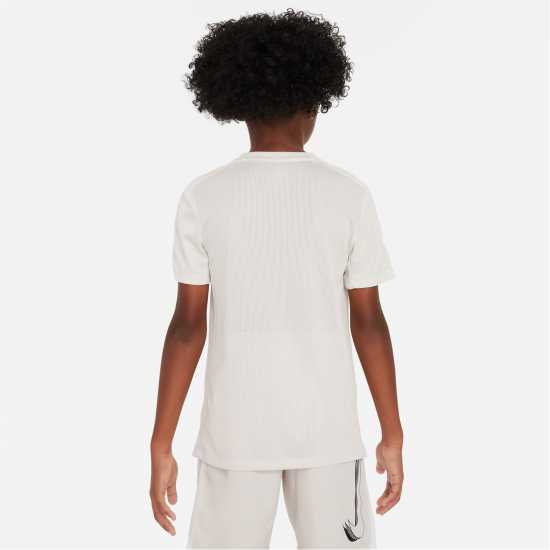 Nike Academy23 Big Kids' Dri-FIT Short-Sleeve Top  Детски тениски и фланелки