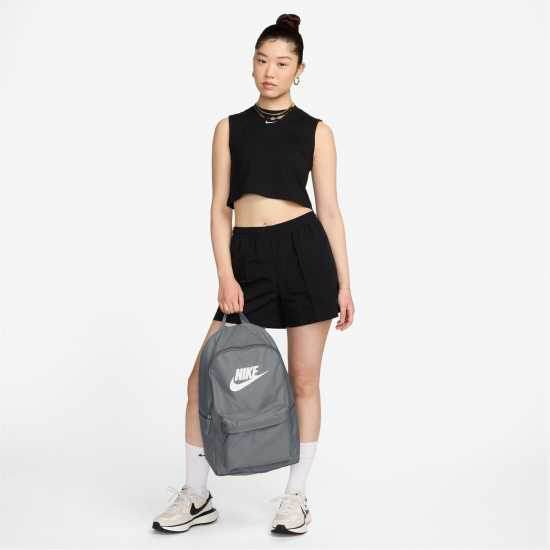 Nike Heritage Backpack (25L)  Раници