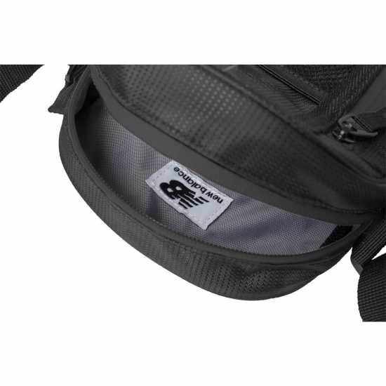 New Balance Core Shlder Bag 44  Портфейли