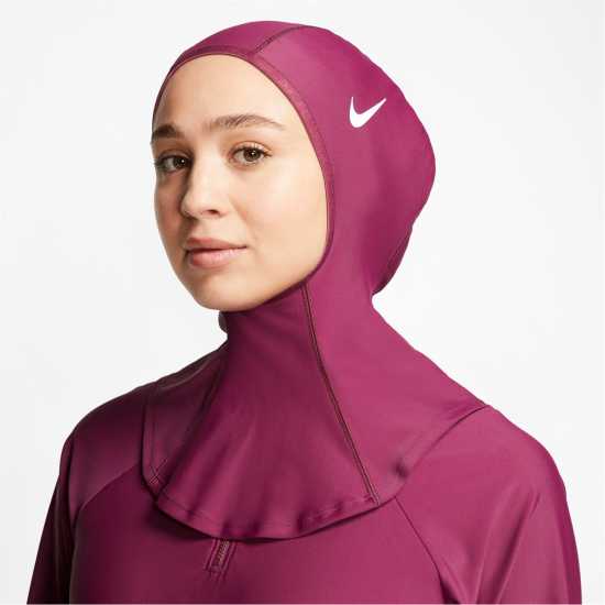 Nike Victory Essential Swim Hijab Злодейско червено Помощни средства за плуване