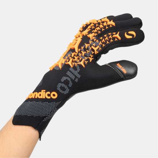 Sondico Competition Goal Keeper Glove Черно/Синьо Футболни аксесоари