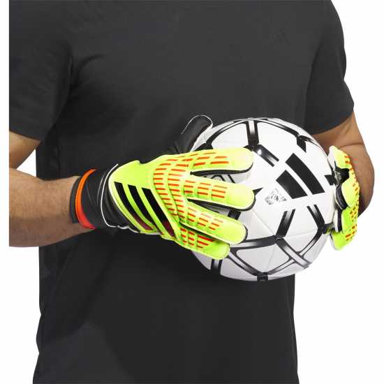 Adidas Мъжки Ръкавици Predator Training Goalkeeper Gloves Mens Жълто/Черно Вратарски ръкавици и облекло