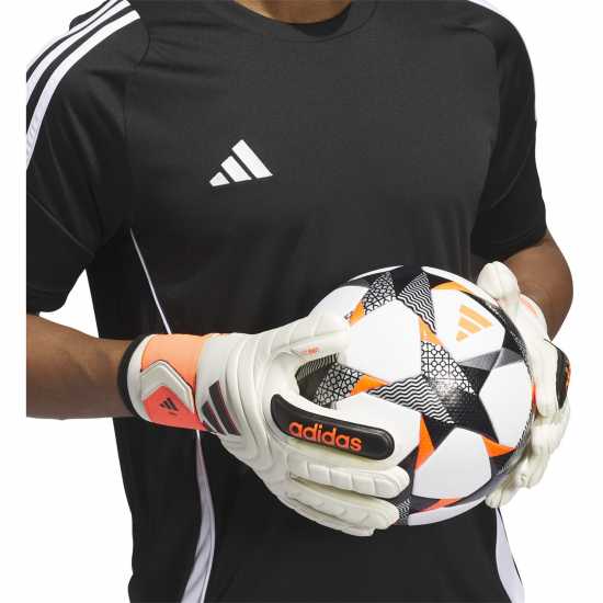 Adidas Вратарски Ръкавици Copa Pro Goalkeeper Gloves Adults Бяло/Черно Вратарски ръкавици и облекло