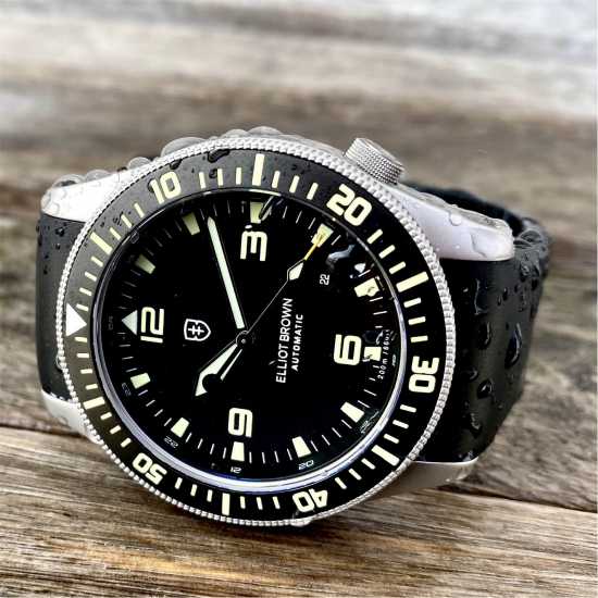 Elliot Brown Watch Никакви Часовници