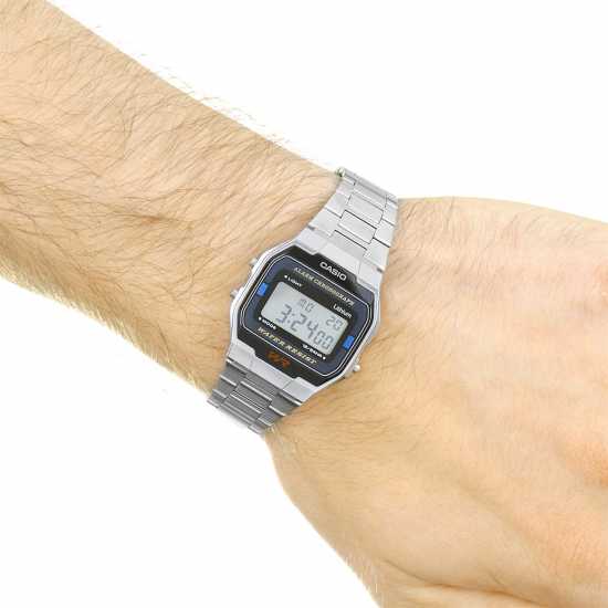 Casio Leisure Plastic/resin Classic Digital Watch  Часовници