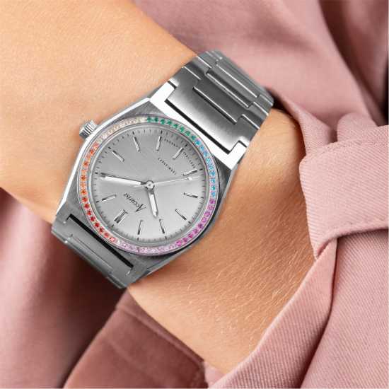 Accurist Womens Stainless Steel Classic Analogue Quartz Watch  Бижутерия