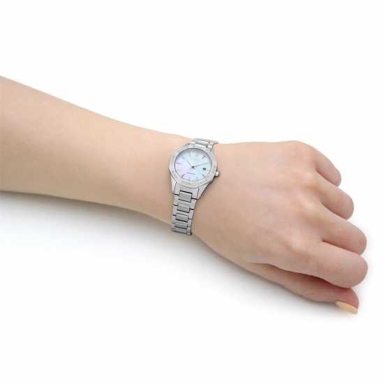 Citizen Дамска Гривна Ladies Bracelet Stainless Steel Watch Сребърно Часовници