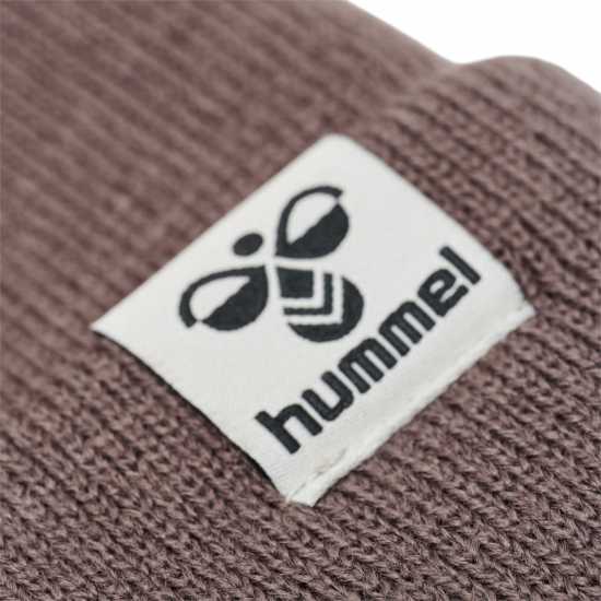 Hummel Park Beanie Jn41  Шапки с козирка