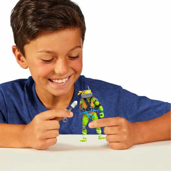 Teenage Mutant Ninja Turtles Of Teenage Mutant Ninja Turtles: Mutations Mix And Match 4.5-Inch Leonardo  Подаръци и играчки